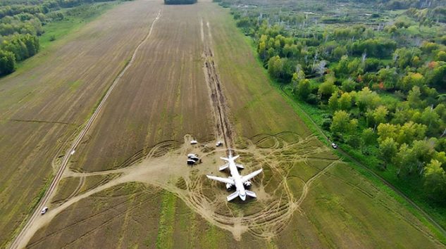 Ural Hava Yolları uçağını tarladan uçacak mı?