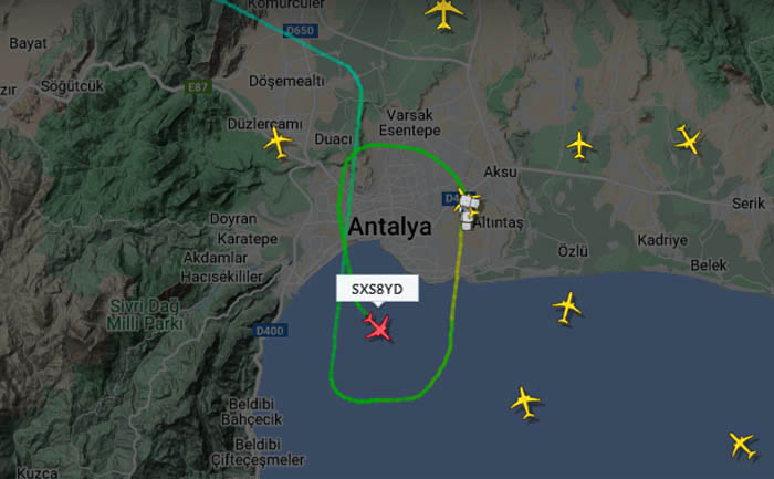 Antalya Havalimanı’nda uçuşlar aksıyor