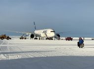 Antartika’ya inen ilk B787 Dreamliner oldu