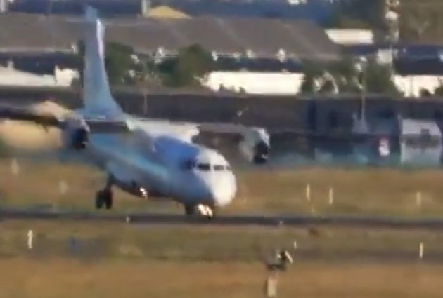 ATR 72-600 Valenci’ya zor indi