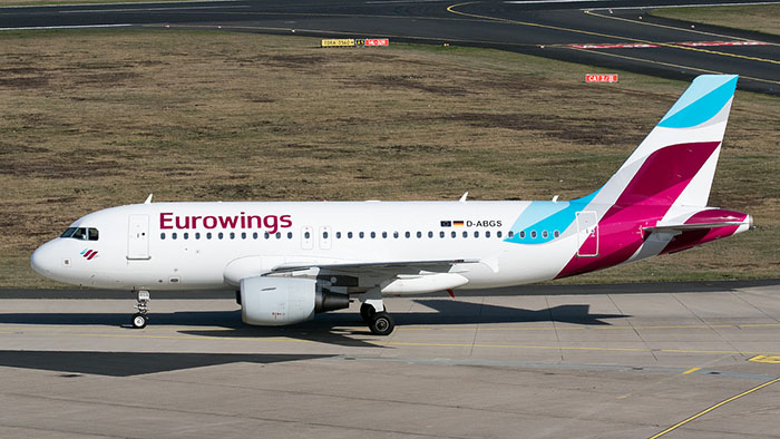 Eurowings’in uçağı Hamburg’da taksi de pistten çıktı