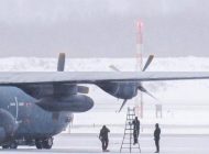 Fransa Hava Kuvvetleri’nin C130’u İsveç’e acil indi