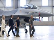 Hollanda’dan Ukrayna’ya 18 adet F-16