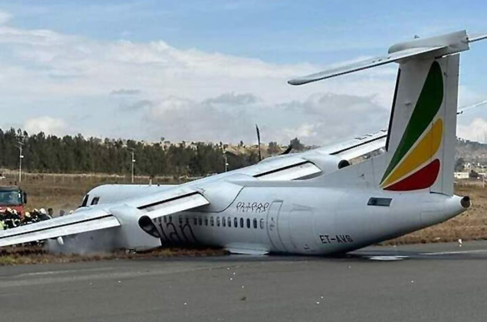 Ekiyopya’da Dash-8 inişte pistten çıktı