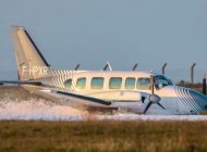 Fransa’da Piper PA-31 gövde üstü indi