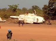 BM helikopteri inişte yan yattı