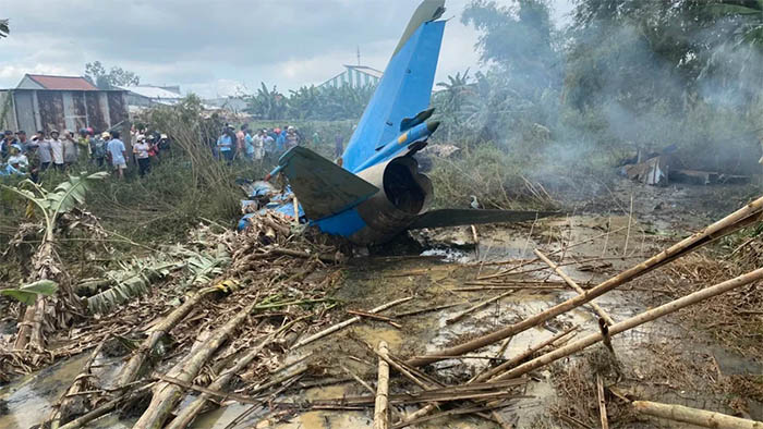 Vietnam’da Su-22 düştü