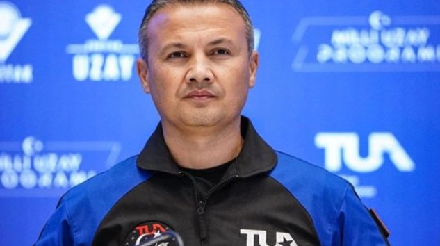 Alper Gezeravcı 5. Ana Jet Üs Komutanlığı’na atandı