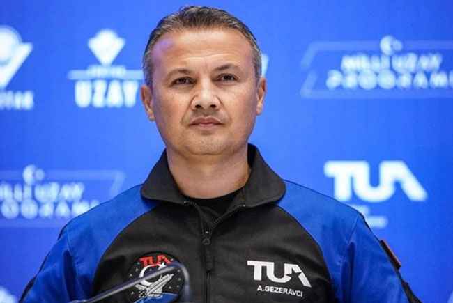 Alper Gezeravcı, İTÜ’de çevrimiçi ders verecek