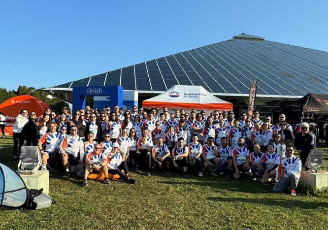 SunExpress, iyilik için koştu