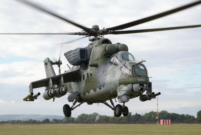 Çekya Hava Kuvvetleri iki Mi-35’i Ukrayna gönderdi