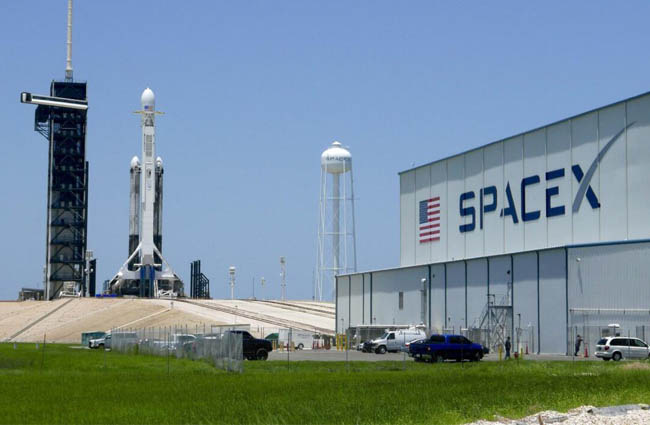 SpaceX Northrop Grumman’la işbirliği yaptı