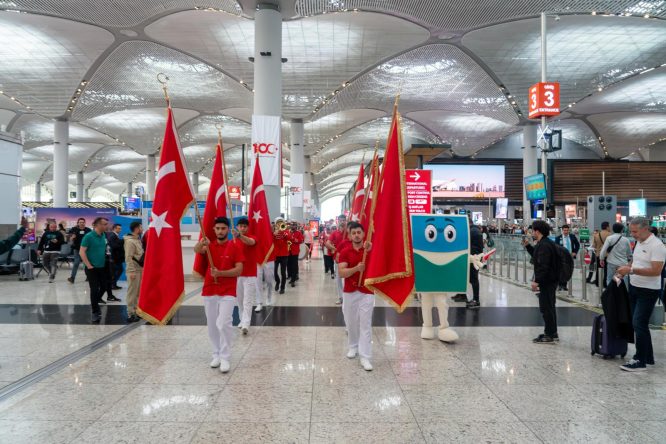 İGA İstanbul Havalimanı’nda 23 Nisan özel kutlamaları gerçekleştirdi