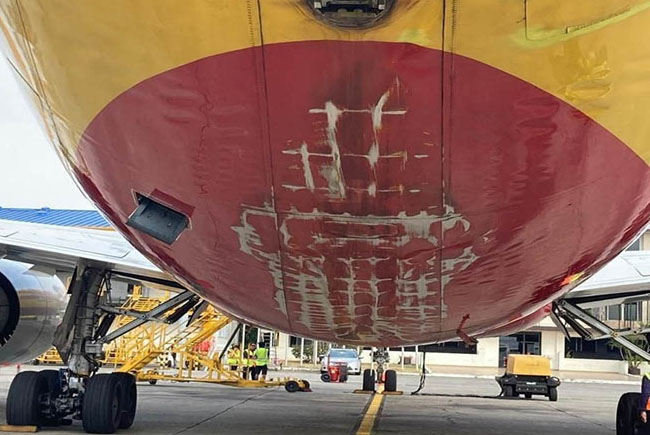 DHL’in B767-30 uçağı Panama’da inişte kuyruk sürttü