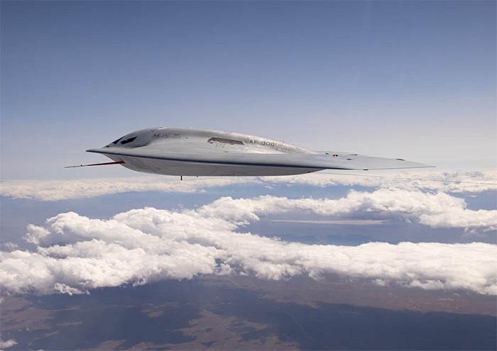 B-21 Raider’ın test uçuşları devam ediyor