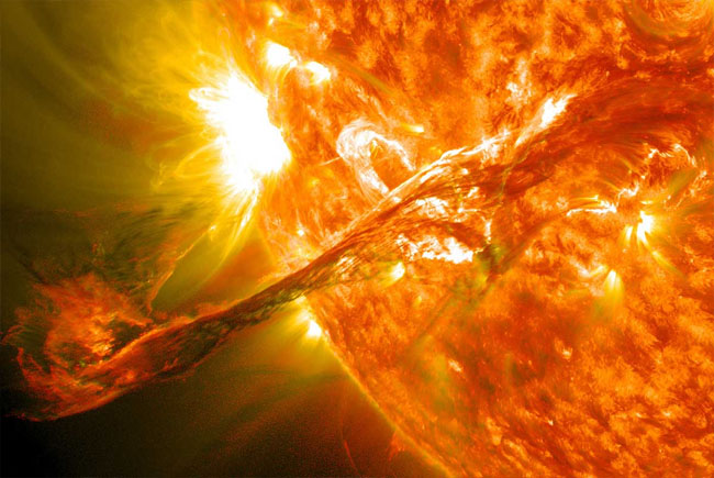 NASA güneşin gizemlerini üç boyutlu gözlemleyecek