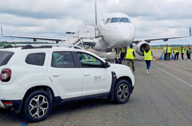 HOP’un E170’i pistte kaldı