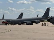 ABD’ye ait KC-135’in Kansas’ta ön dikmesi çöktü