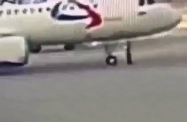 Yekaterinburg Havalimanı’nda feci kaza