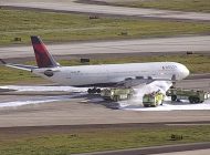 Delta Havayolları uçağı Paris’te alarma neden oldu