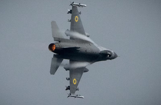 Ukrayna’da F-16 patriot ile düşürüldü iddiası