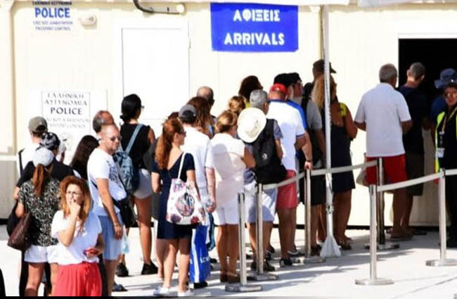 Yunanistan’a kapıda vize ücreti 60 eurodan 85 euroya çıktı