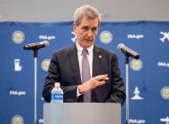 FAA Başkanı Mike Whitaker istifa edeceğini açıkladı