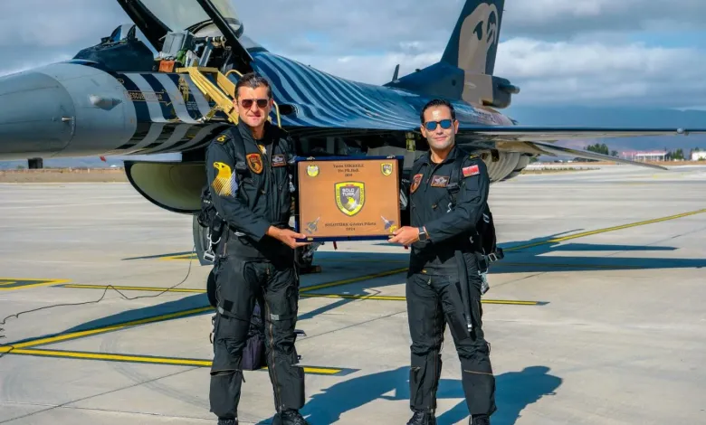 Solo Türk pilotu Binbaşı Yasin Dikkule ekipten ayrıldı