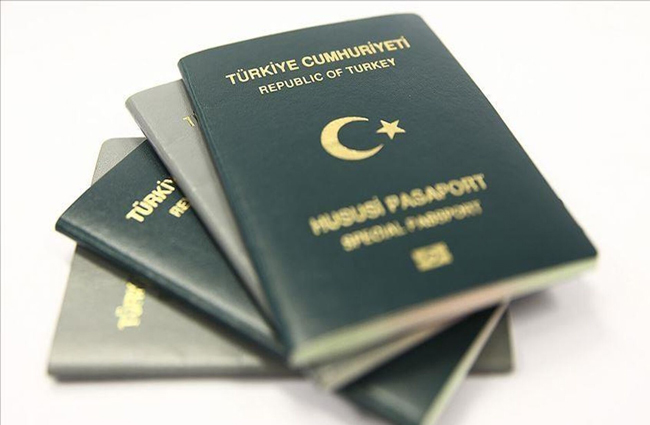 C.B İletişim Başkanlığı’ndan yeşil ve gri pasaport açıklaması