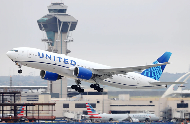 United Airlines Starlink’in testlerine başladı