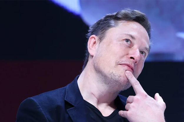 Elon Musk havacılık sektörüne el atıyor