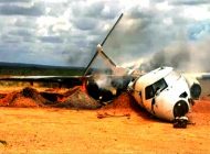Mogadişu’da DHC-5D Buffalo düştü; 5 kişi hayatın kaybetti