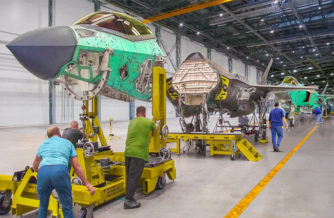 ABD enkazlardan F-35A Lightning II üretti
