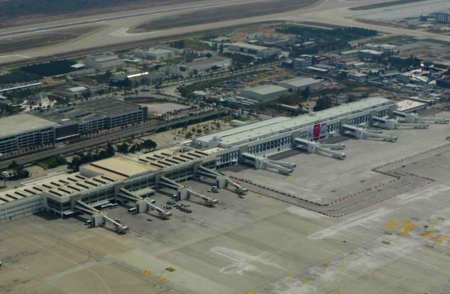Antalya Havalimanı yeni terminali 12 Nisan’da açılıyor