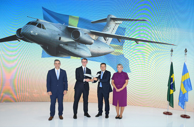 İsveç Embraer ile 4 adet C-390 anlaşması imzaladı