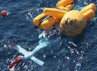 Japonya’da ambulans helikopter denize düştü