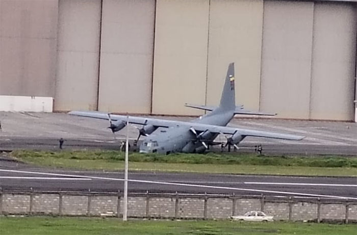 Ekvador’da C-130 inişte pistten çıktı