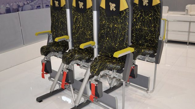 Ryanair ayakta koltukla ilgili açıklama yaptı