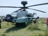 Hindistan’da Apache helikopter tarlaya acil indi