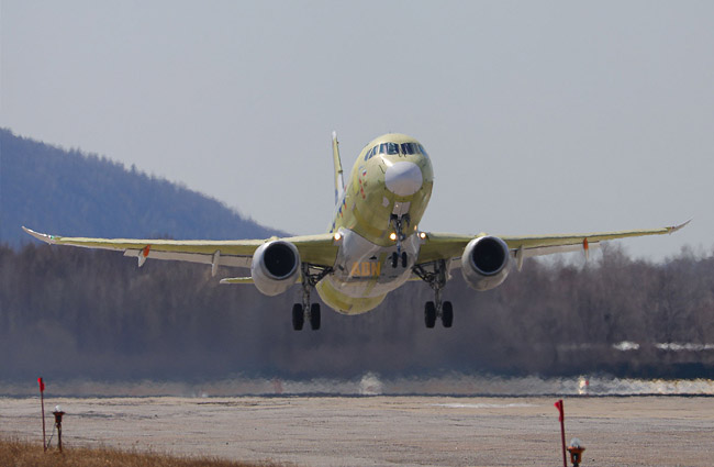 Süperjet SJ-100 en uzun uçuşunu yaptı