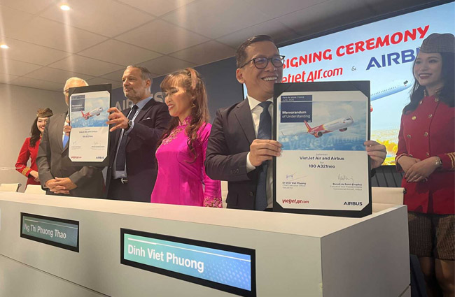 Vietjet 150 uçaklık siparişe imza attı
