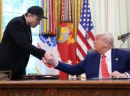 Trump Spacex’e söz geçiremedi