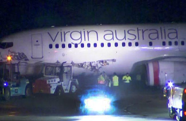 Virgin Australia’nın B737’si çekici araca çarptı