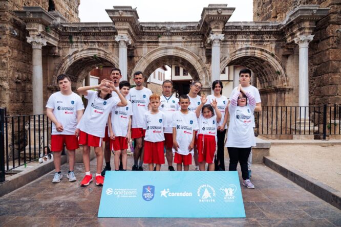 Corendon Muratpaşa Belediyesi ile basketbol eğitimi verdi