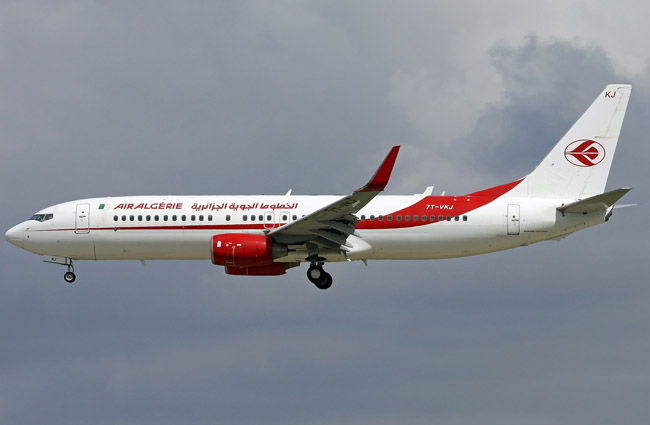 Air Algerie’nin B737-800’ü yanlış piste inmeye çalıştı