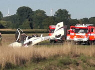 Almanya’da Aquila 210 inişte kaza yaptı