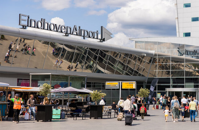 Eksik personel uçuşları etkiledi