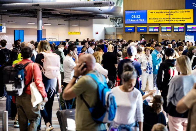 Eindhoven Havalimanı’nda personel yetmezliği eziyete dönüştü
