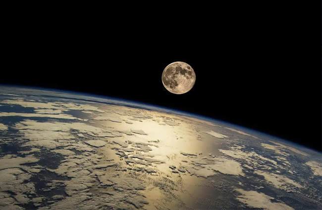 Bilim insanları, Ay’ın Dünya’dan her yıl uzaklaştığını açıkladı