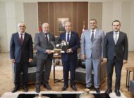 Kıbrıs Bilişim ve Teknoloji Derneği’nden Tatar’a ziyaret